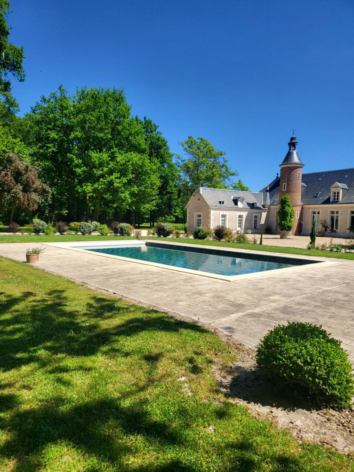 Domaine De Charme - Les Places Lassay-sur-Croisne Exterior foto